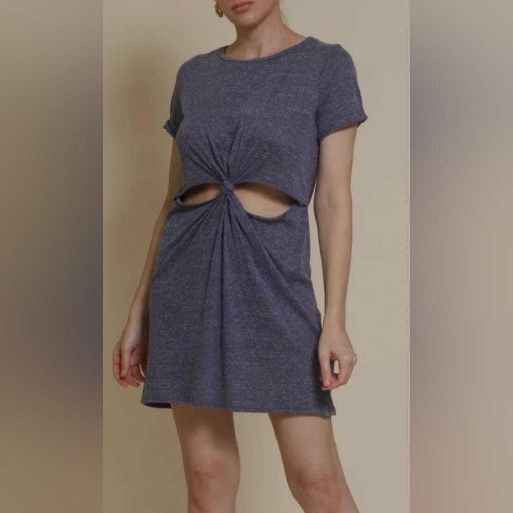 Mod Ref Knot-Front Dress NWOT Medium ❤️